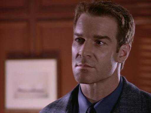 EarthFinalConflict-1x01-Decisionavi_snap