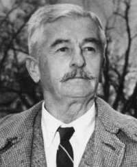 5ae1c46735134_WilliamFaulkner.jpg.18a8a9cde15e9f273c3177fe2f30bc60.jpg