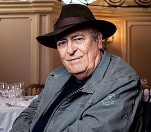 1292603744_BernardoBertolucci.jpg.4a1e7caf49cd4af3c509d6947378d24b.jpg