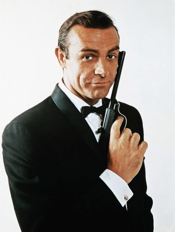 1_Sean-Connery-as-James-Bond.thumb.jpg.8b688e9f5c88c98490bd6a068f586417.jpg